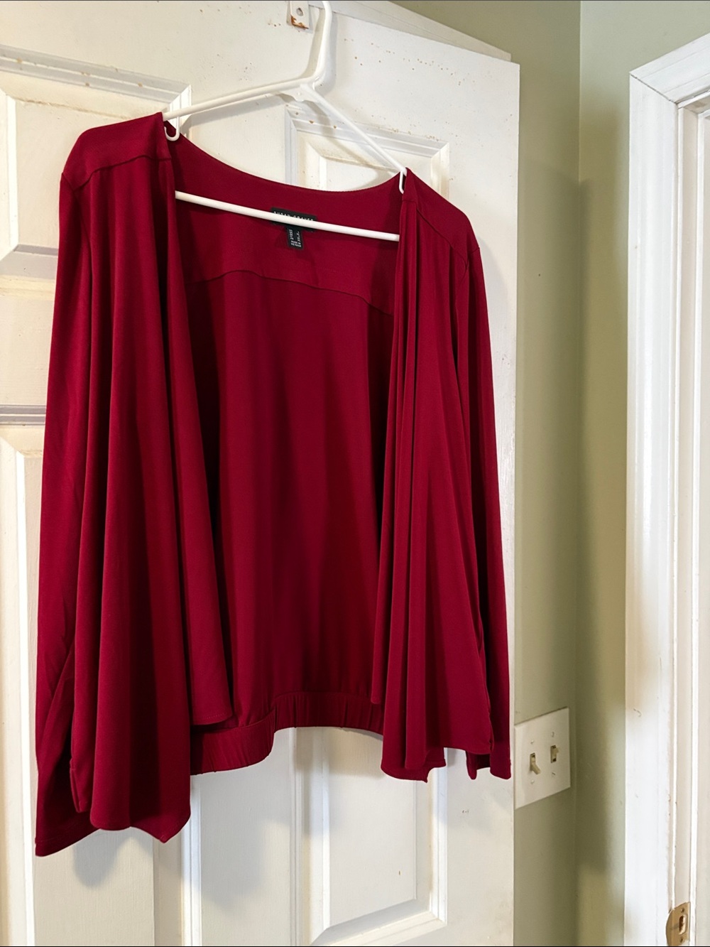 Susan Graver size large Women’s Open Front Cardigan  - red/burgundy.